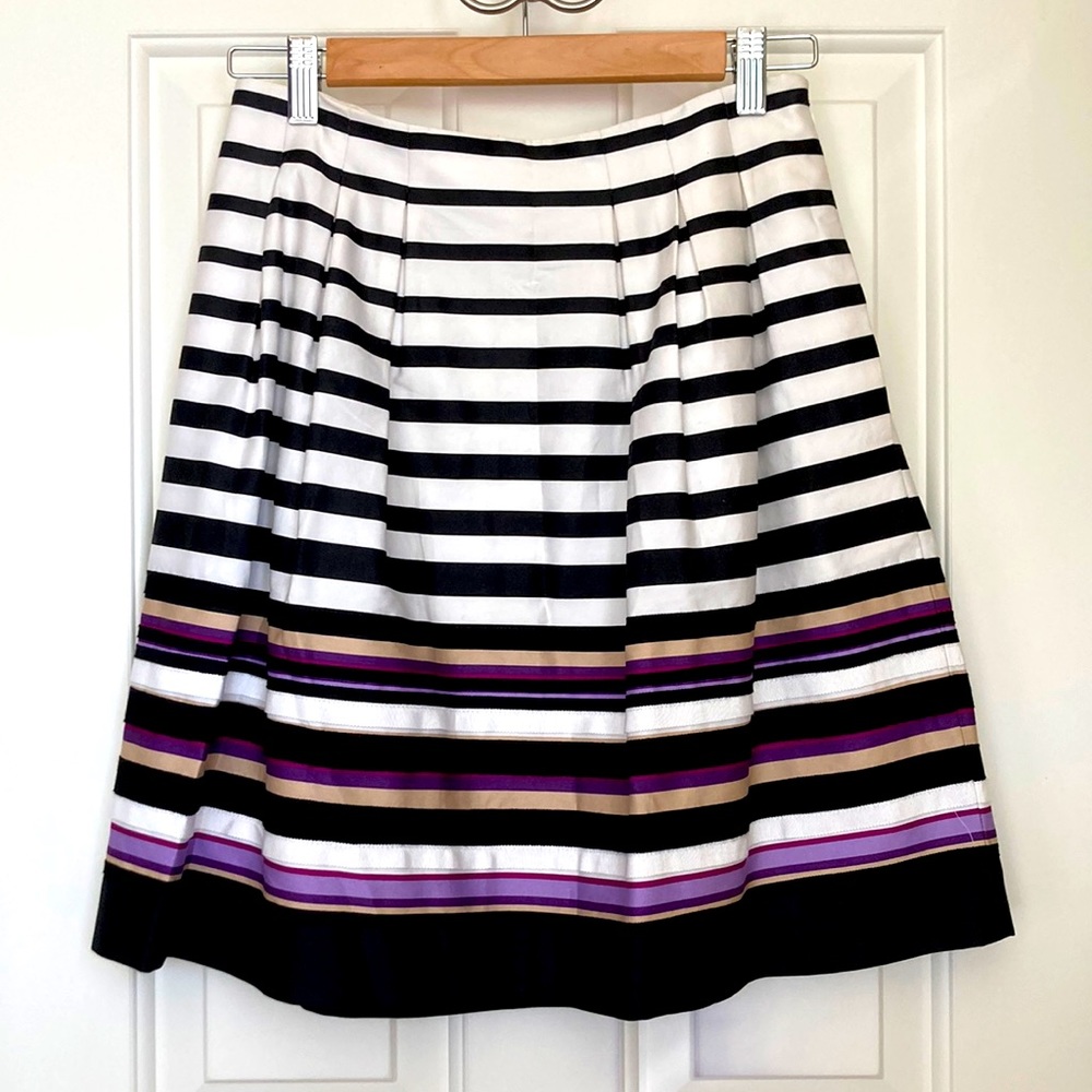 WHBM skirt. Size 2